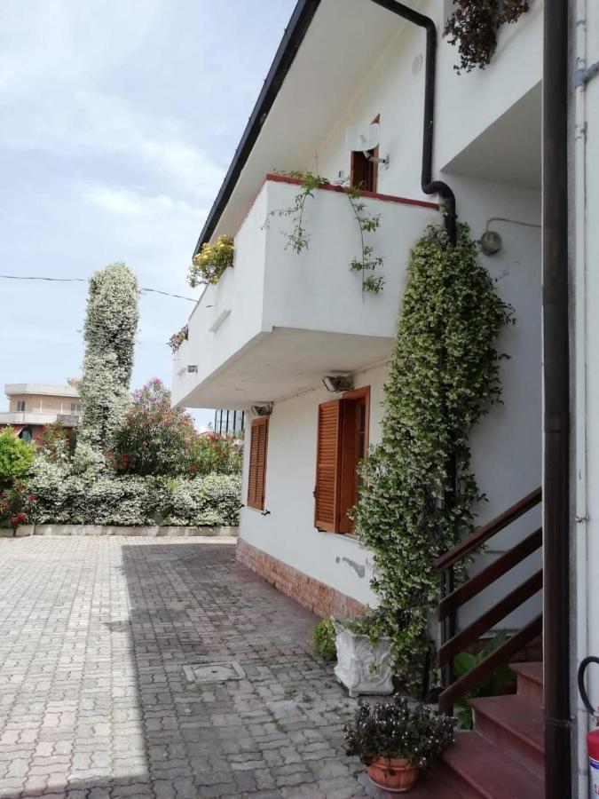 Ma.Di Bb Bed & Breakfast Rocca San Giovanni Ngoại thất bức ảnh