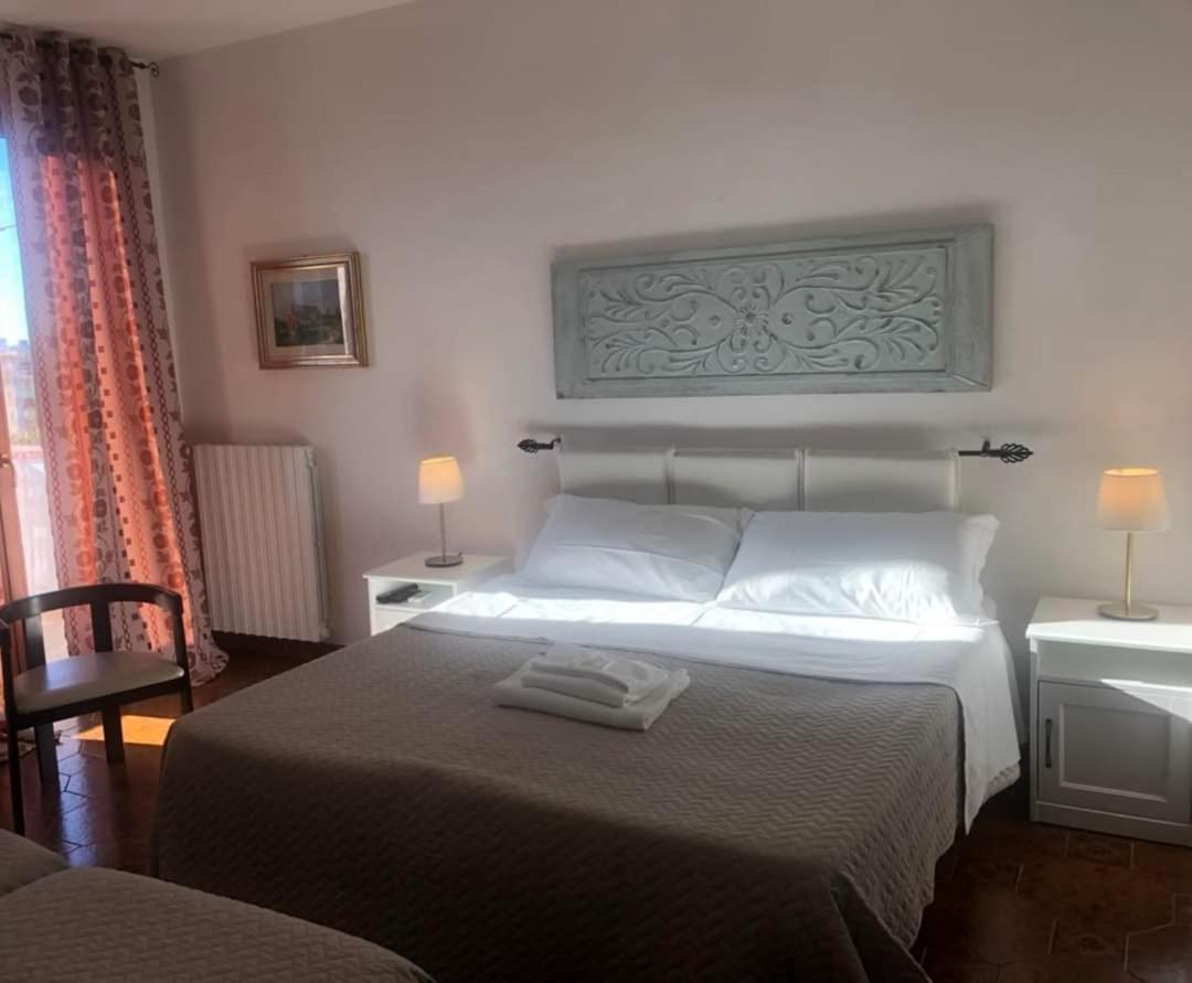 Ma.Di Bb Bed & Breakfast Rocca San Giovanni Ngoại thất bức ảnh