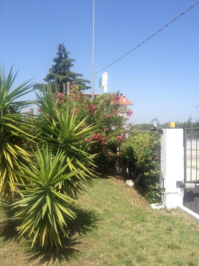 Ma.Di Bb Bed & Breakfast Rocca San Giovanni Ngoại thất bức ảnh